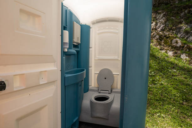 Best Portable restroom trailer rental  in Clisle, AR